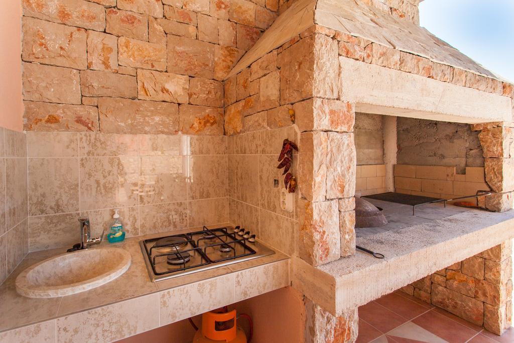 Villa Roza Murter Bagian luar foto