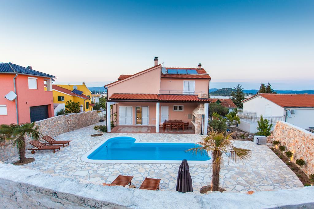 Villa Roza Murter Bagian luar foto