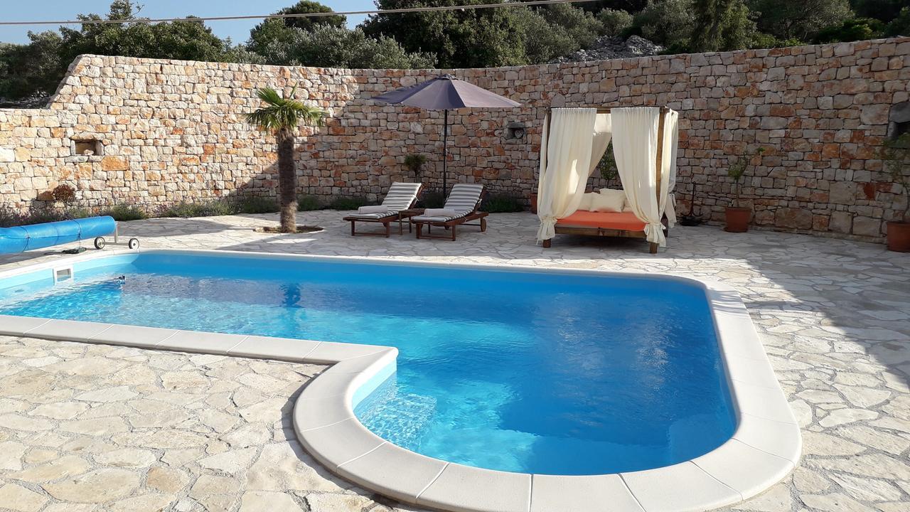Villa Roza Murter Bagian luar foto